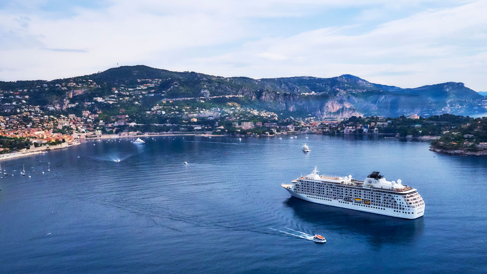 c99238e0-b880-11eb-a3cc-9b2662f1a639-the-world-Villefranche